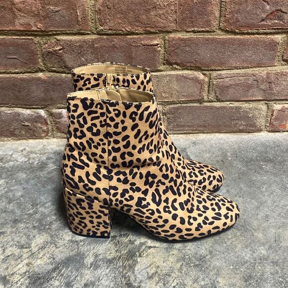 BAR III Gatlin Brown Leopard Print Block Heel Booties Size 8 - Picture 4 of 9